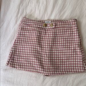 Pink and White Houndstooth Skort with Gold Buttons